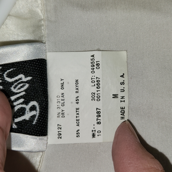 90's Vintage Silky Blouse - Picture 5 of 9